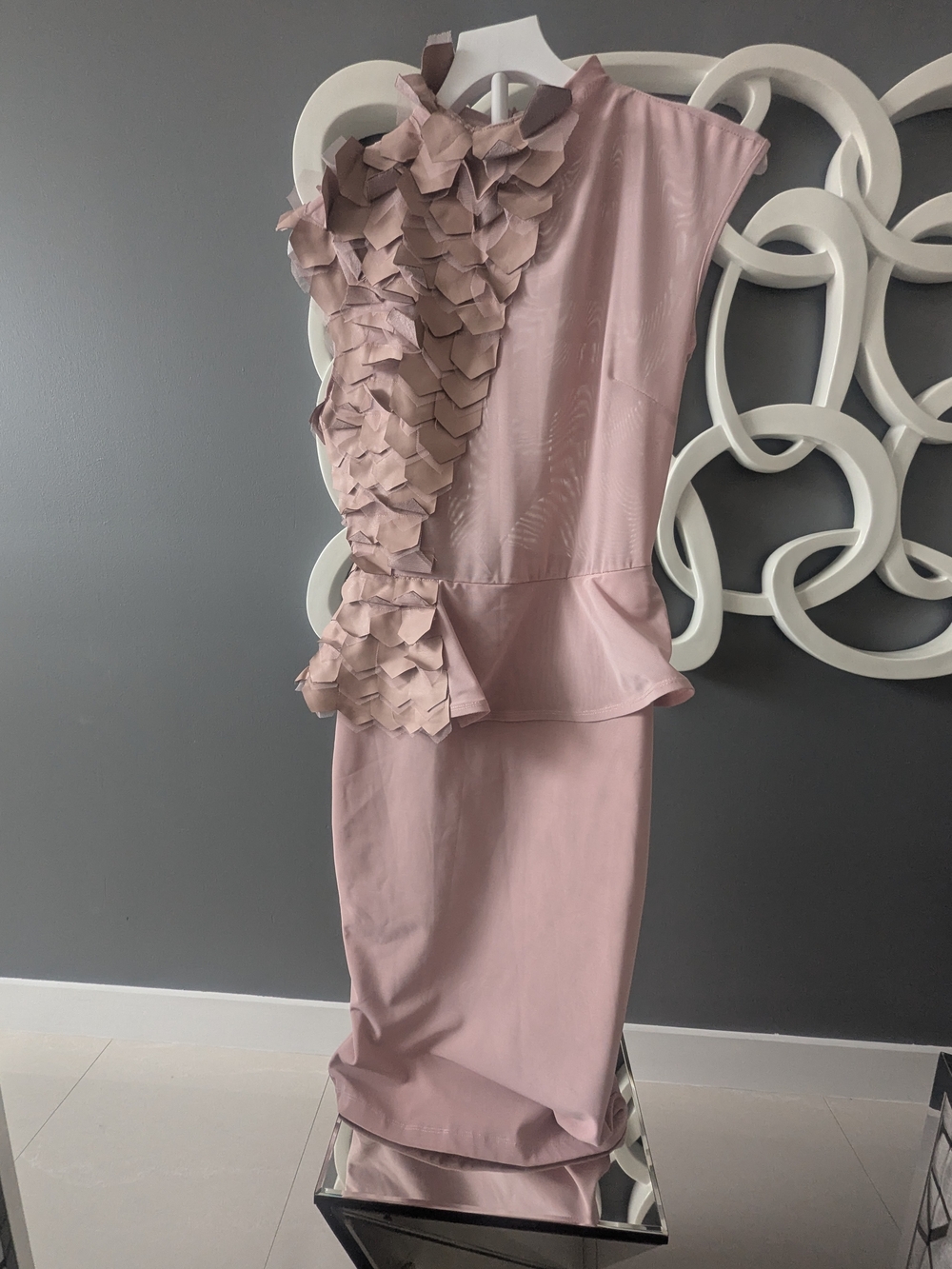 One-Shoulder Pink Peplum Midi Dress with Petal Appliqué